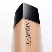 Lancome | 26-08 | Makeup